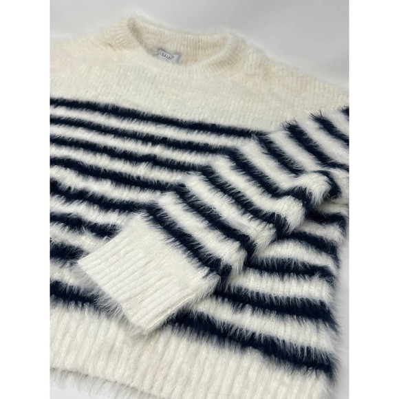 Size M Women's Fuzzy Knit Sweatshirt - La Ligne x Target #2133 - Picture 3 of 11